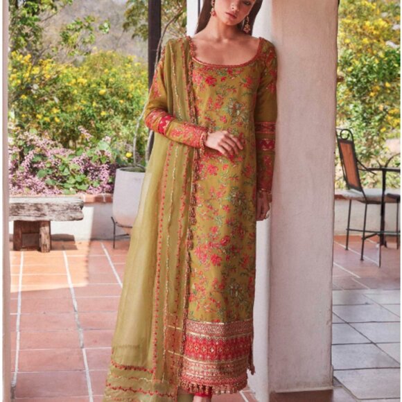 Hussain Rehar "Sorbet" Luxury Lawn Set – Size M – Pre-Loved Designer 3-Piece - Picture 3 of 5